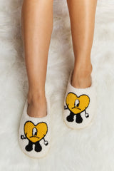 Bad Bunny Heart Print Plush Slippers