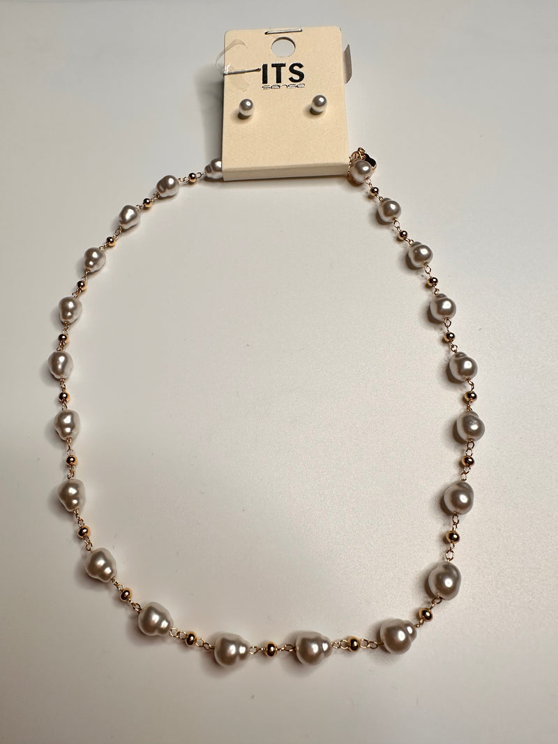 Pearls Necklace - Brenlee The  Boutique 