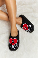 Bad Bunny Heart Print Plush Slippers