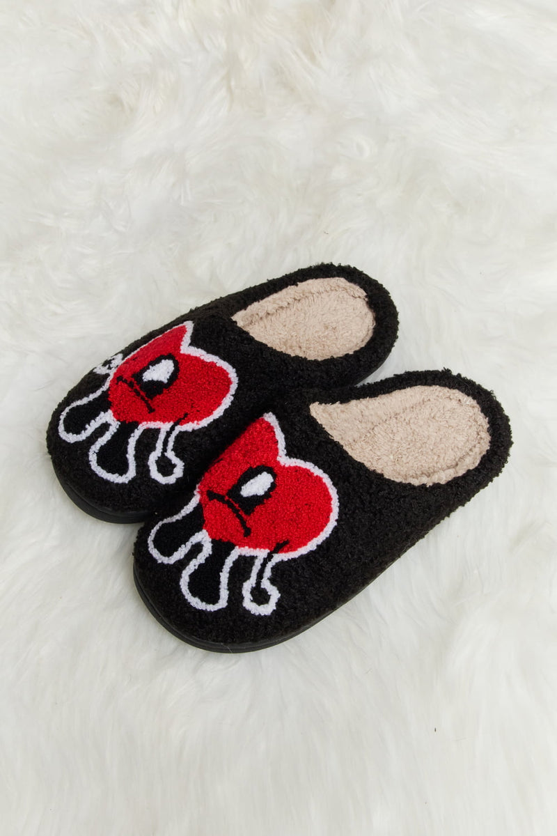 Bad Bunny Heart Print Plush Slippers