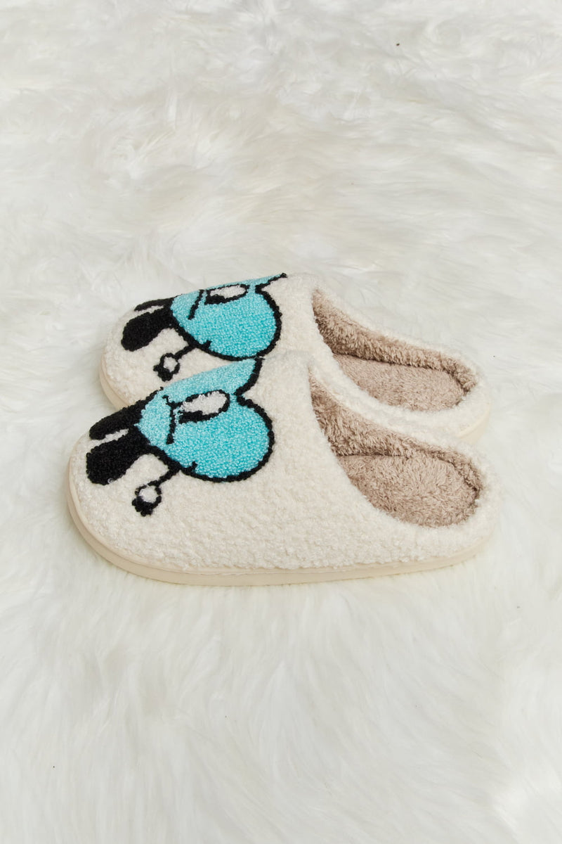 Bad Bunny Heart Print Plush Slippers