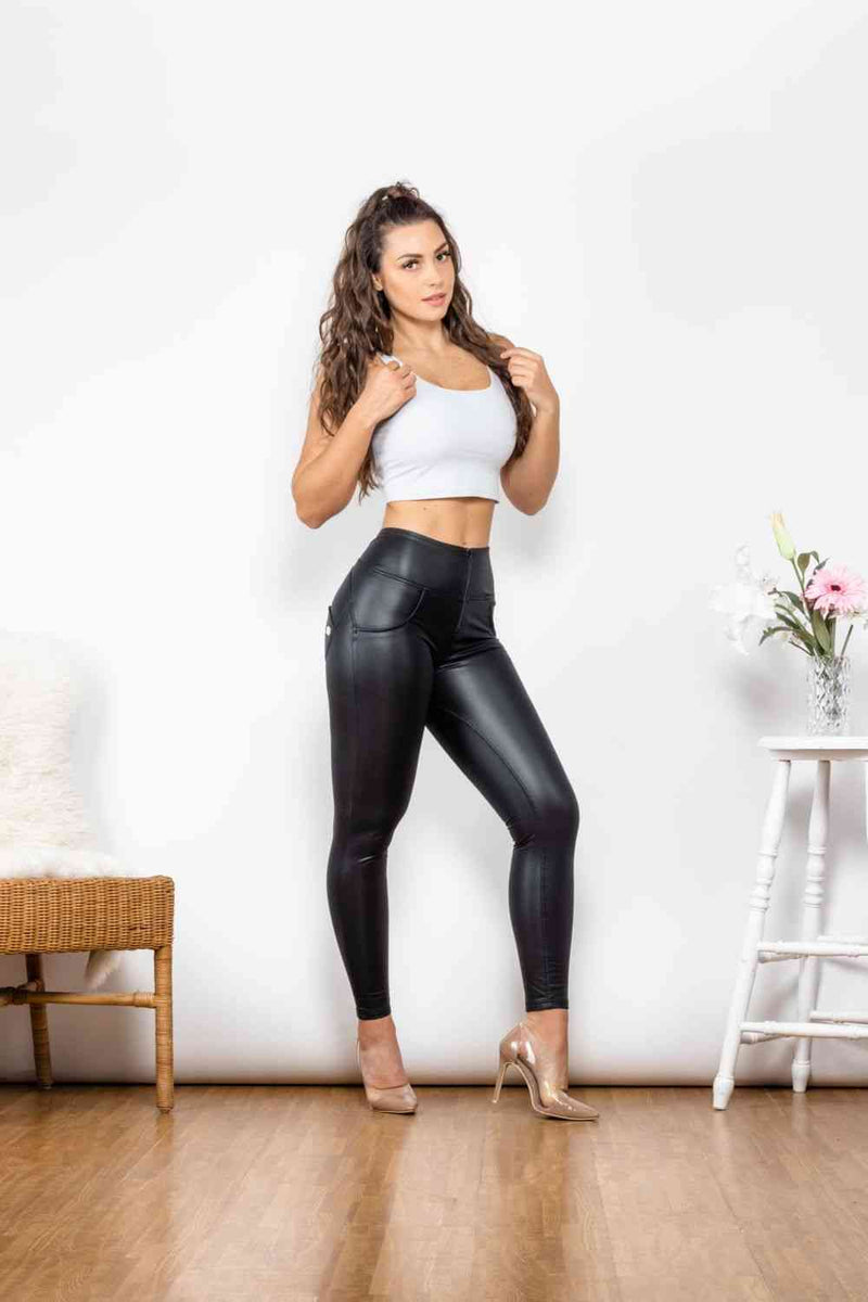 Full Size PU Leather Zip Detail Leggings - Brenlee The  Boutique 